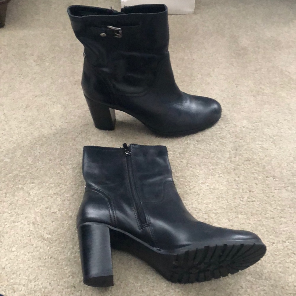 Leather boots